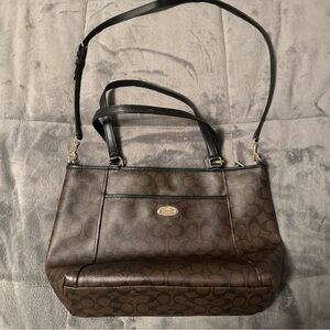 NWOT Coach Peyton Signature Pocket Tote Shoulder Bag BROWN